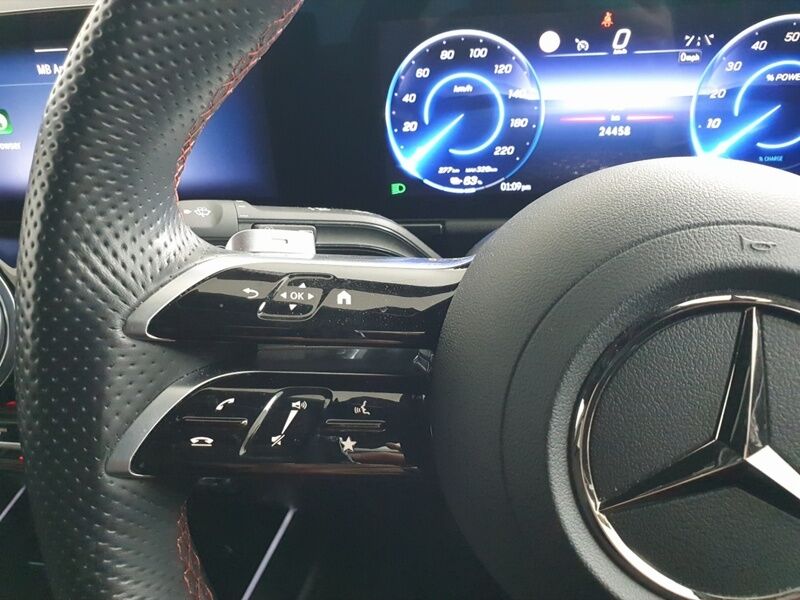 More views of Mercedes-Benz EQA