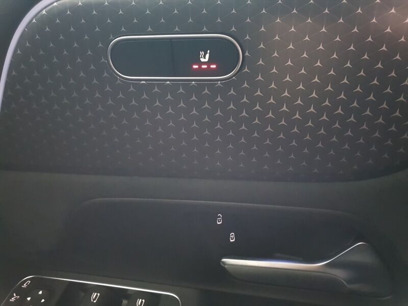 More views of Mercedes-Benz EQA