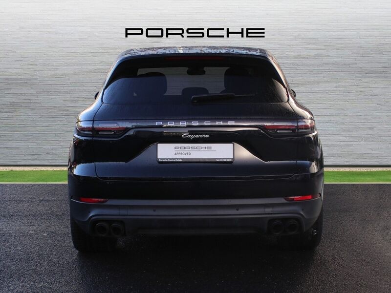 More views of Porsche Cayenne