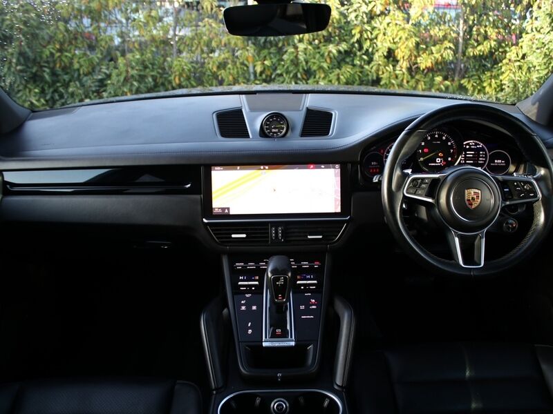 More views of Porsche Cayenne