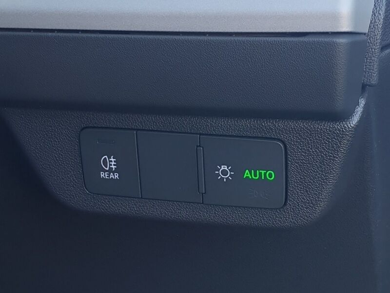 More views of Audi Q4 E-tron