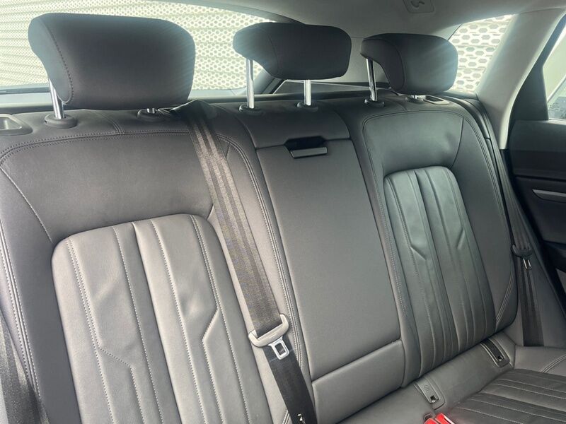 More views of Audi E-Tron