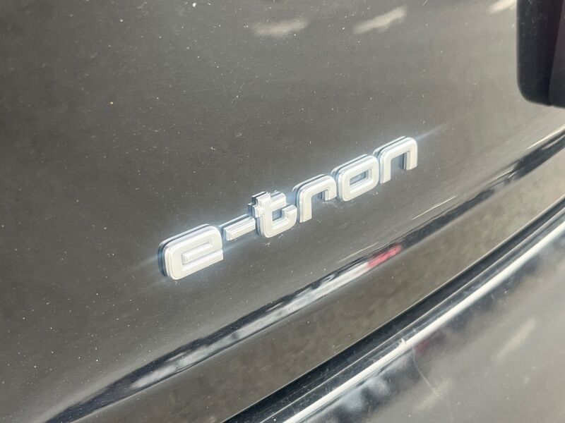 More views of Audi E-Tron
