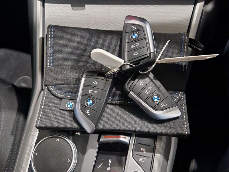 More views of BMW 3 Series