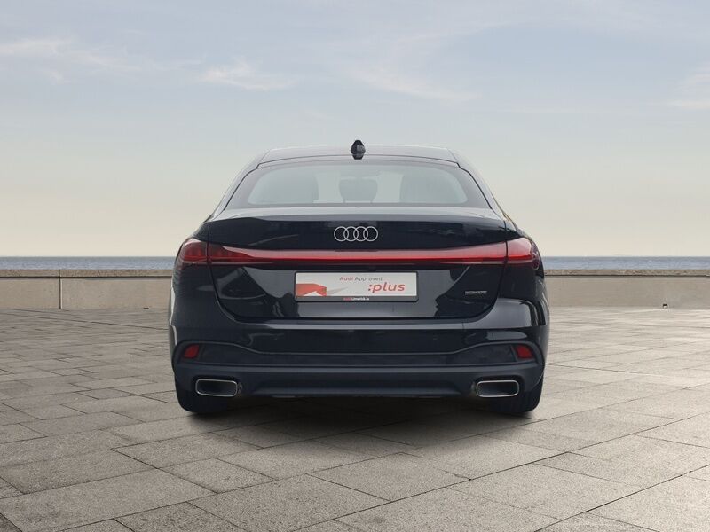 More views of Audi A5