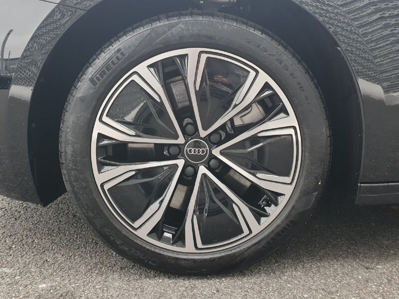 More views of Audi A5