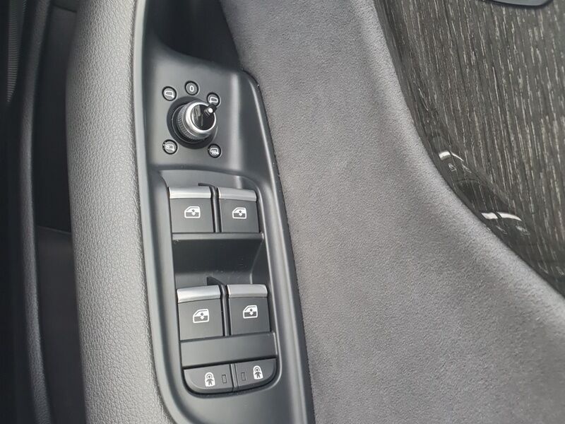 More views of Audi Q7