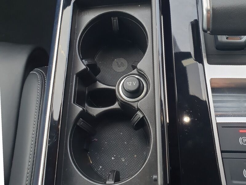 More views of Audi Q7