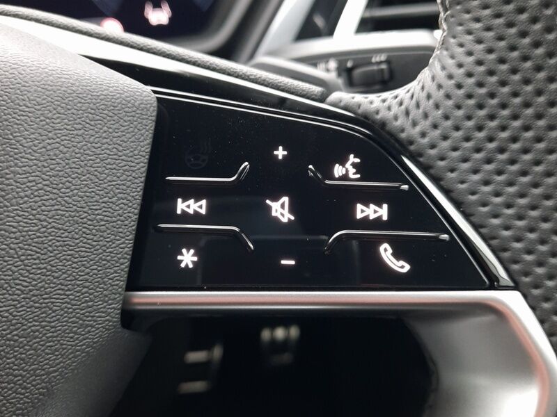 More views of Audi Q4 e-tron