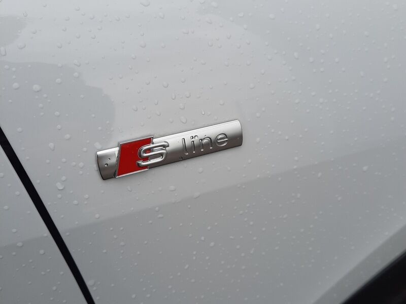 More views of Audi Q4 e-tron