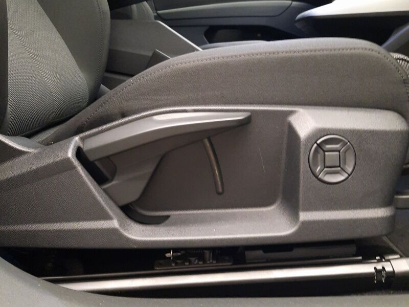 More views of Audi Q4 E-tron