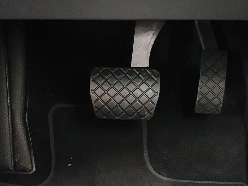 More views of Audi Q4 e-tron