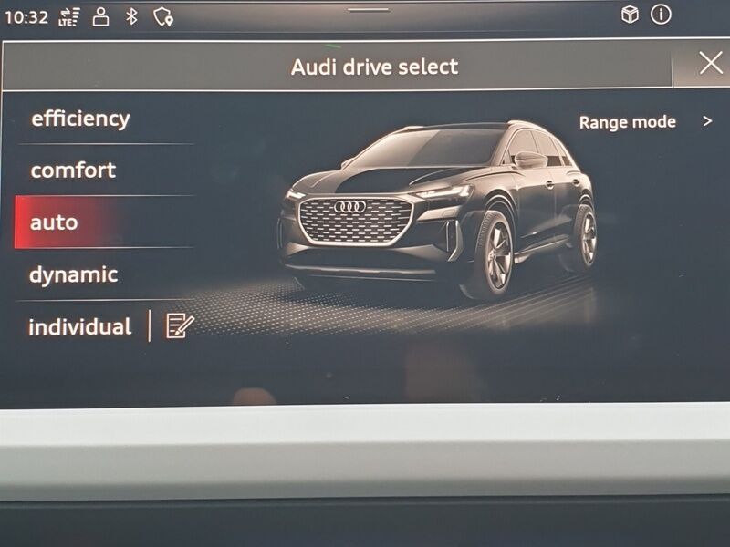 More views of Audi Q4 e-tron