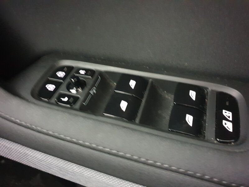 More views of Polestar 2