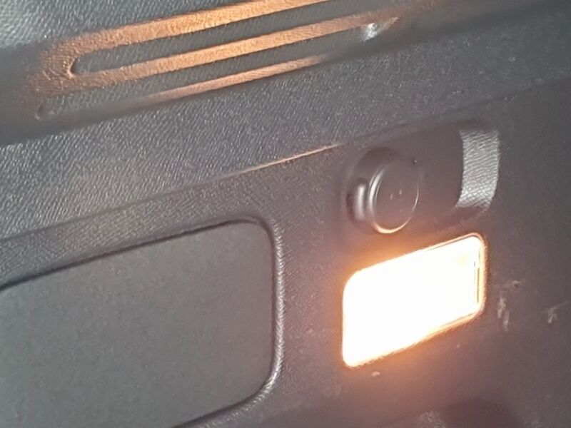 More views of Peugeot 3008