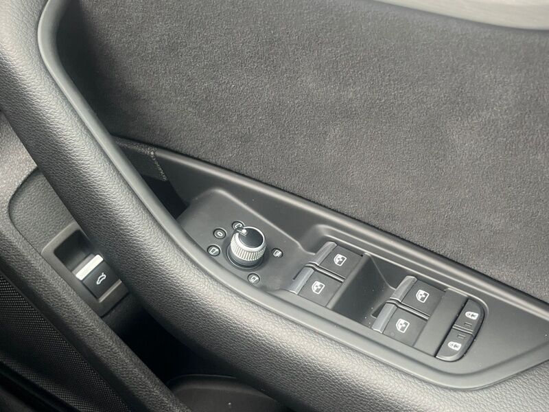 More views of Audi A4