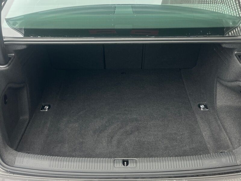 More views of Audi A4