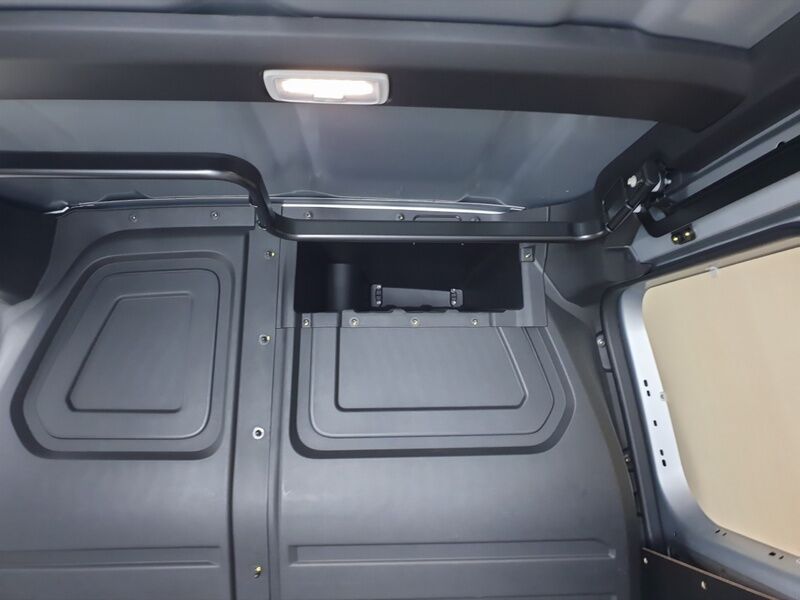 More views of Renault Kangoo