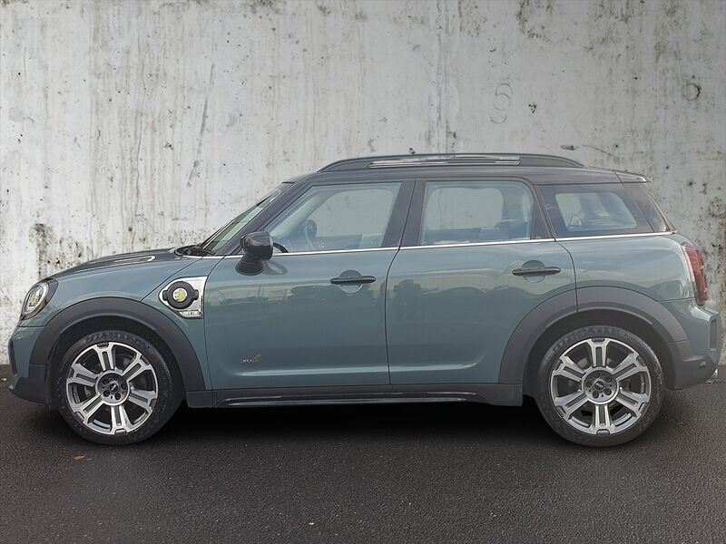 More views of MINI countryman