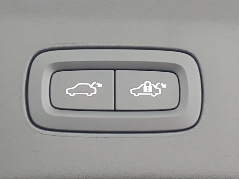 More views of Polestar 2