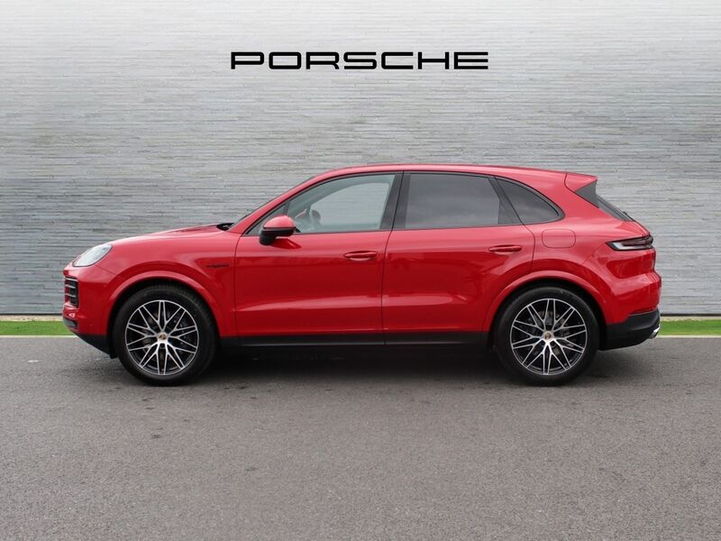 More views of Porsche Cayenne