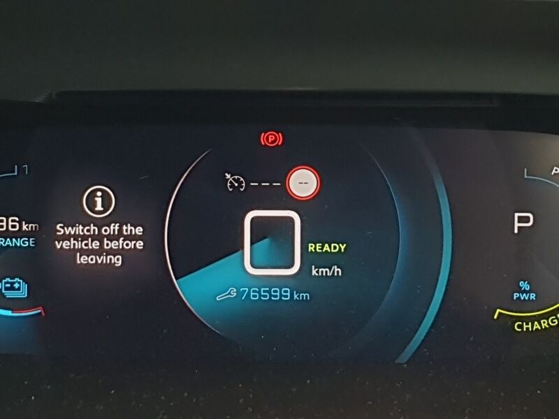 More views of Peugeot 2008