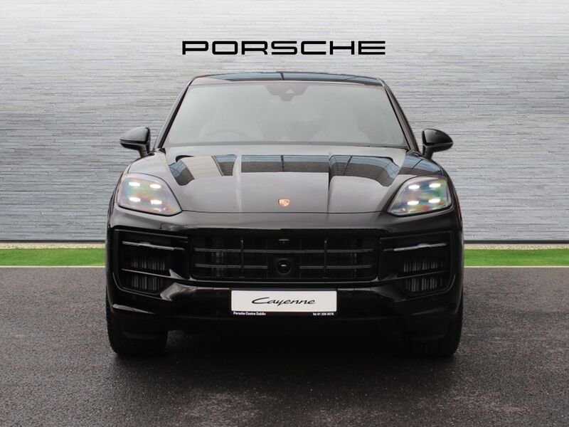 More views of Porsche Cayenne