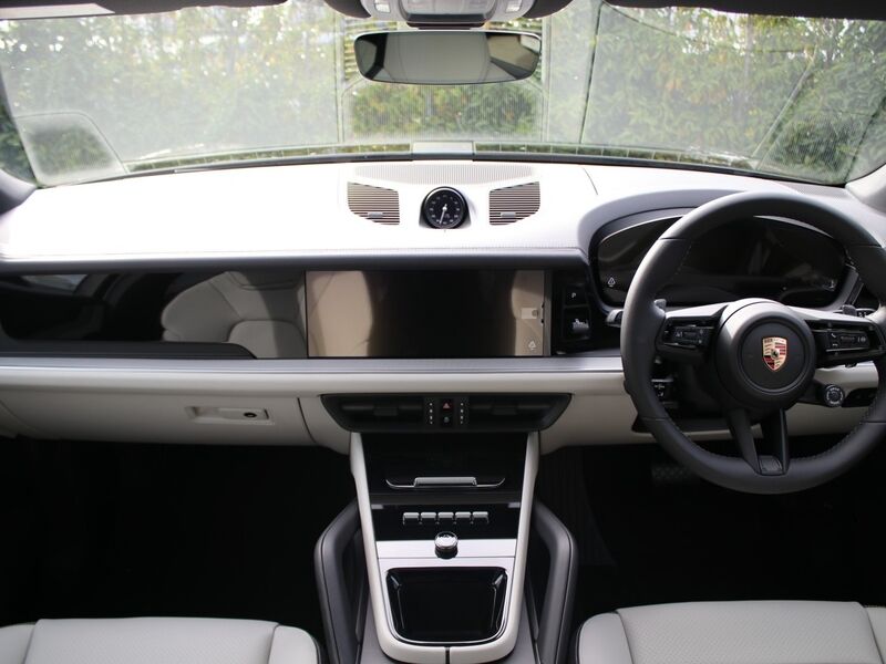 More views of Porsche Cayenne