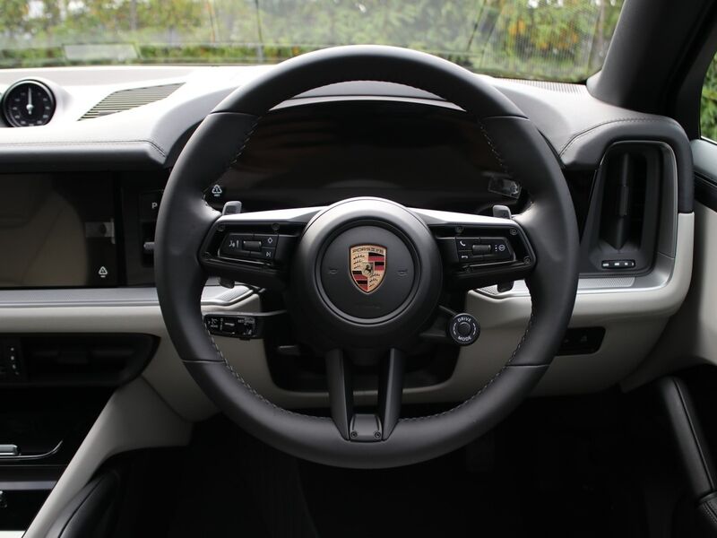 More views of Porsche Cayenne
