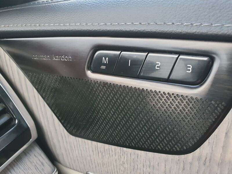 More views of Volvo XC90