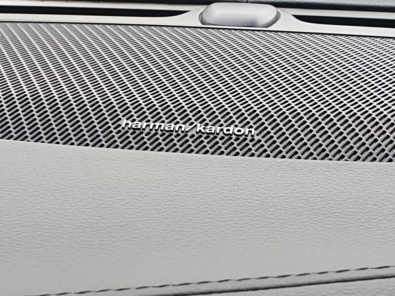 More views of Volvo XC90