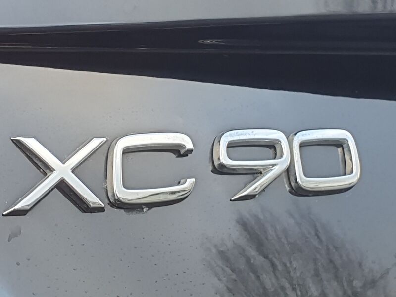 More views of Volvo XC90