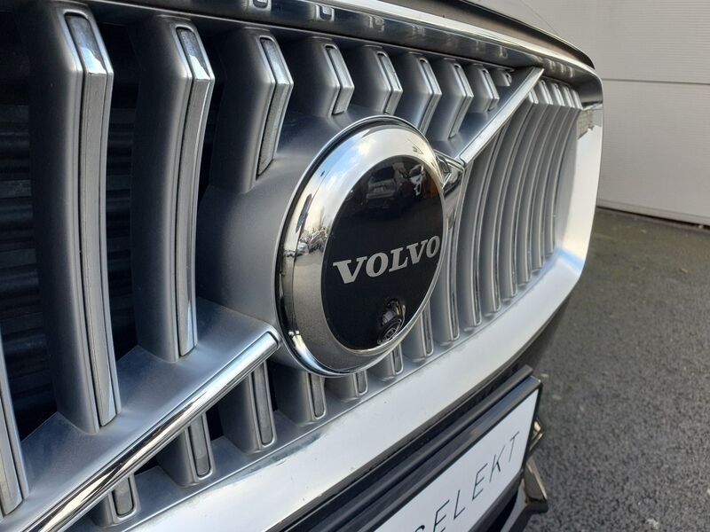 More views of Volvo XC90