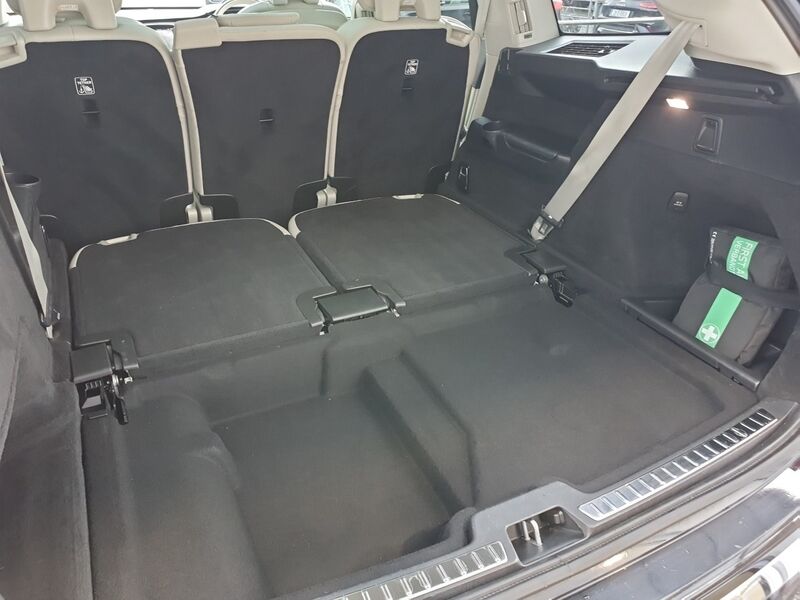 More views of Volvo XC90