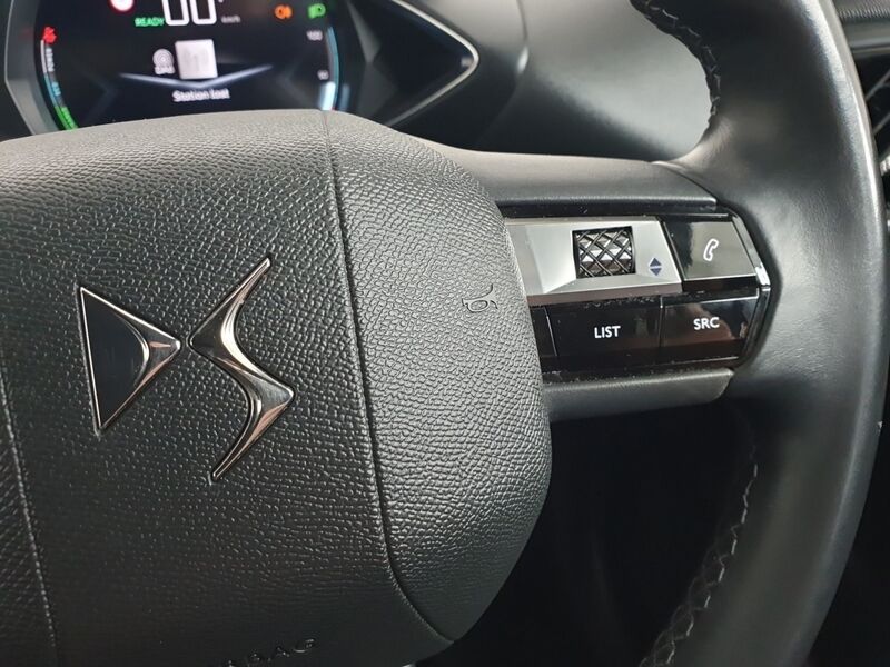 More views of DS Automobiles DS 3 Crossback