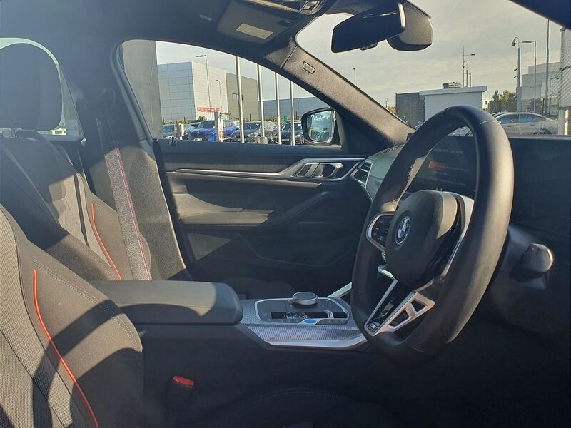More views of BMW i4