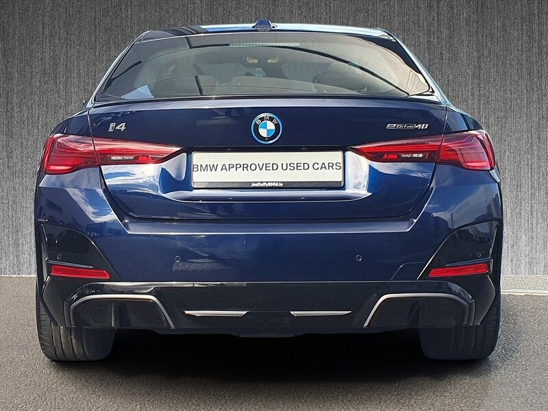 More views of BMW i4
