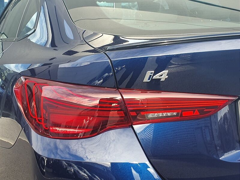 More views of BMW i4