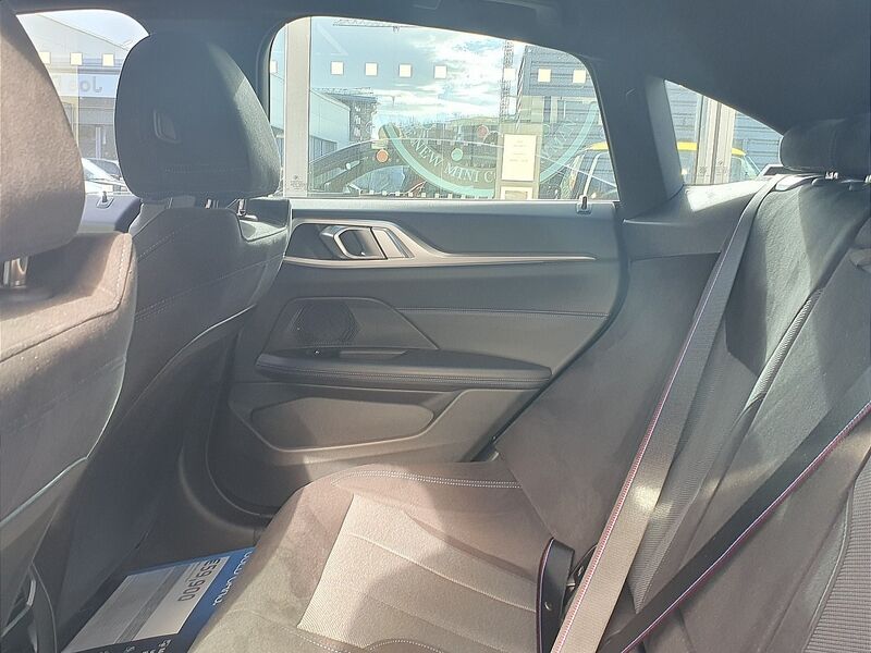 More views of BMW i4