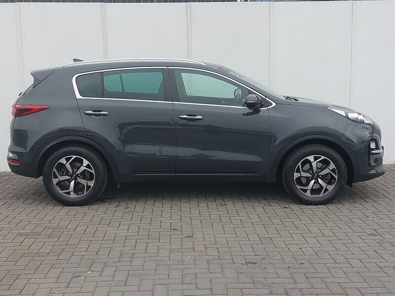 More views of Kia Sportage