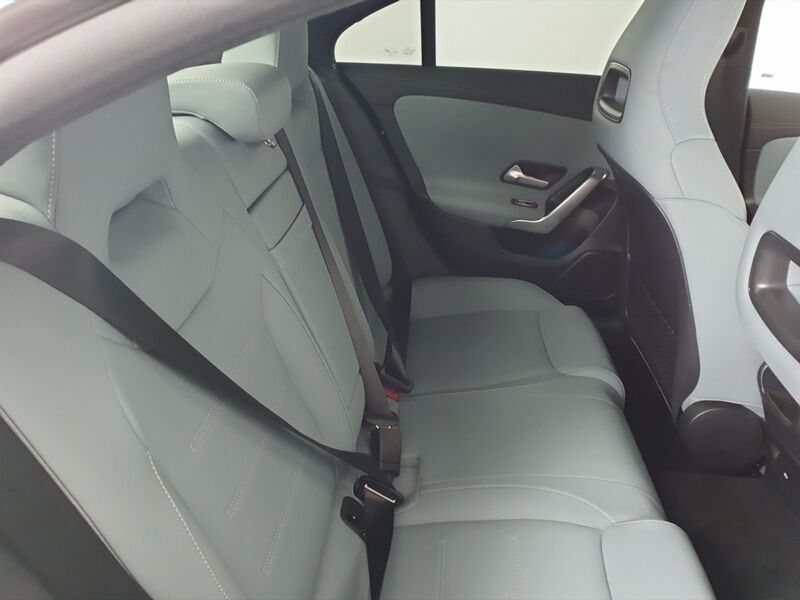 More views of Mercedes-Benz CLA