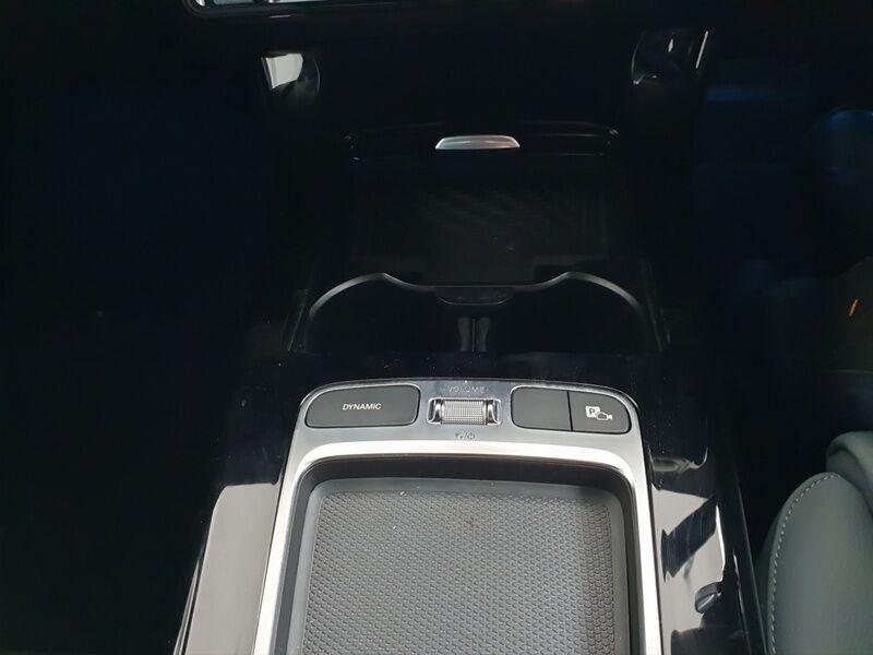 More views of Mercedes-Benz CLA