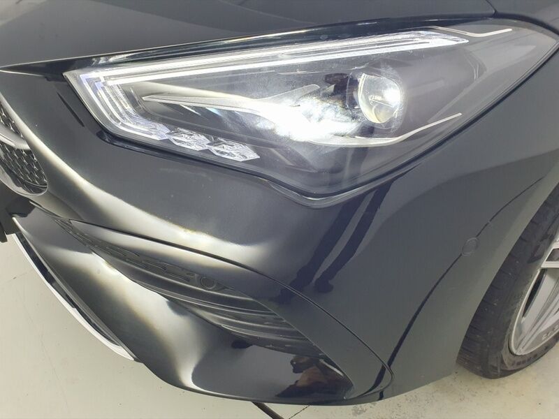 More views of Mercedes-Benz CLA