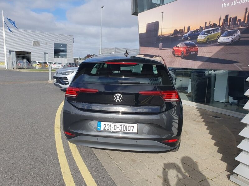 More views of Volkswagen ID.3