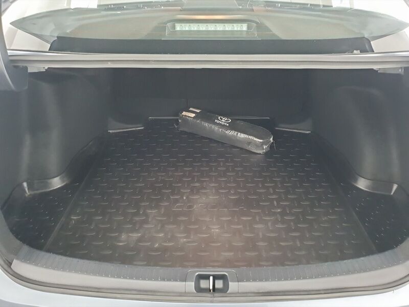 More views of Toyota Corolla