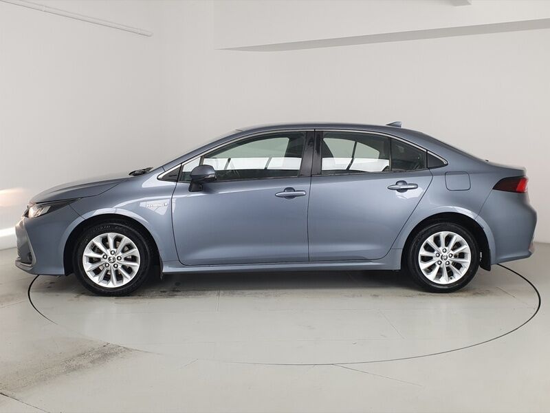 More views of Toyota Corolla