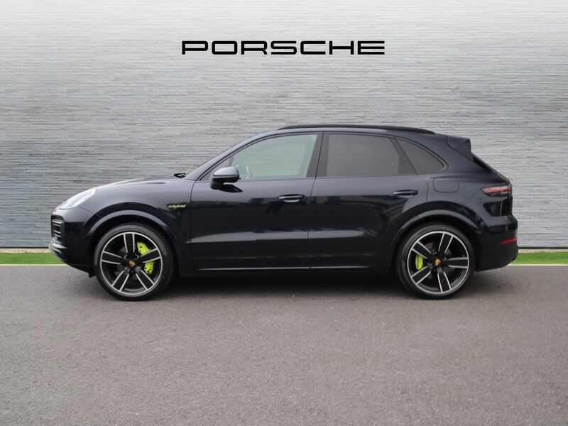More views of Porsche Cayenne