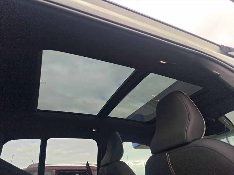 More views of Volvo XC40