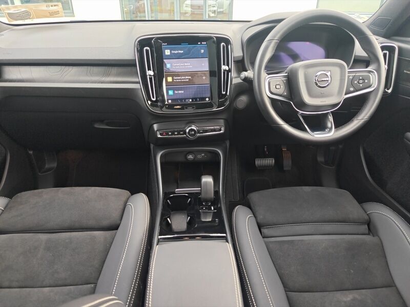 More views of Volvo XC40