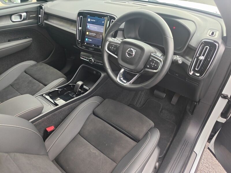 More views of Volvo XC40